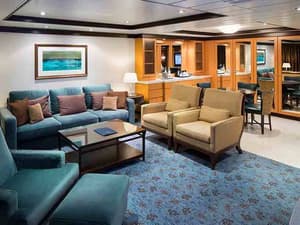 Royal Caribbean International Oasis of the Seas Owner's Suite 1 bedroom.jpg